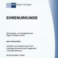 Ehrenurkunde der IHK-Stuttgart verliehen